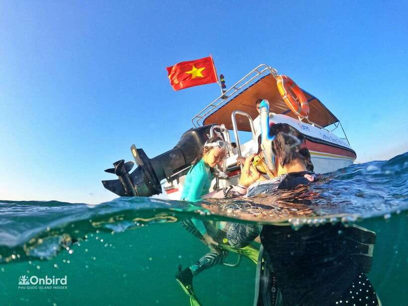 Phu Quoc: Speed Boat Tour 4 Islands - 2 Reefs Snorkeling - Island beach break: fruit, juice, and a breather before heading back