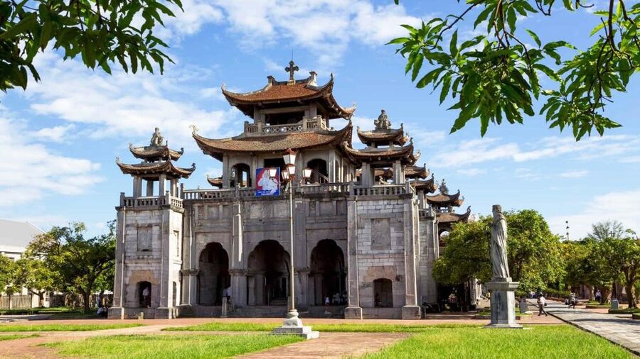 Private Car/Bus Renting Hanoi - Ninh Binh - Halong - Sapa... - How the Private Car Day Works: Pickup, Timing, and a Real Schedule