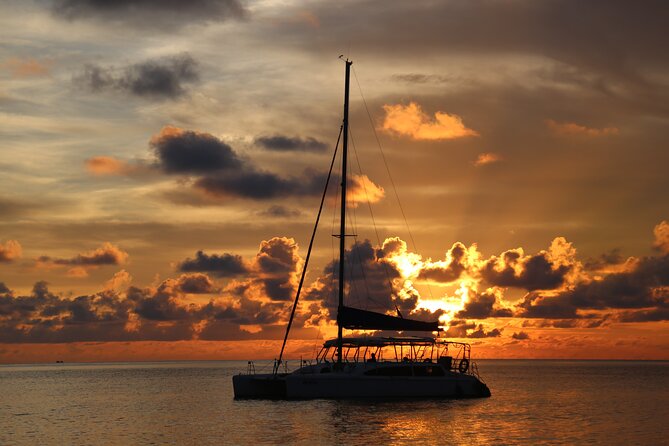 Private Day Sailing Cruise on Yacht in Nha Trang - Hon Tre Island Area: Coral Reefs, Snorkeling, and Fishing Without Overcomplication