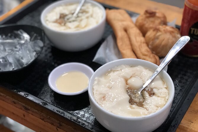 Private Food Tour: Standard, Gluten-Free or Vegetarian Options - Meeting point details, pickup, and where the tour ends