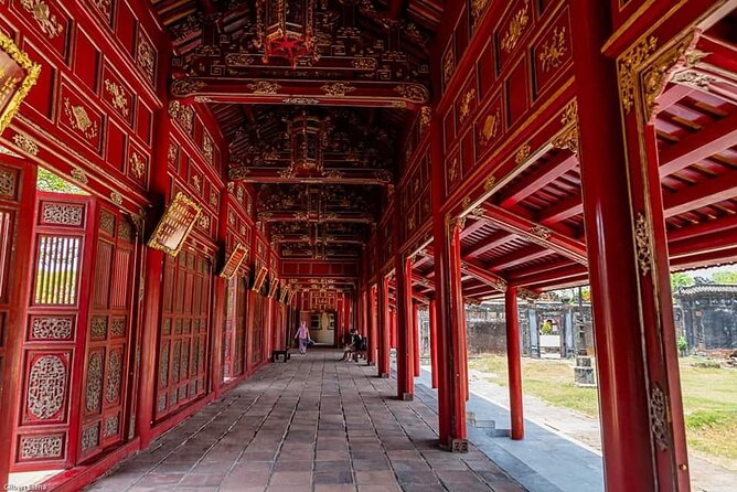 Private Full-Day Tour of Hue from Da Nang or Hoi An City - Stop 3: Hai Van Pass photo stop, the quick breath of views