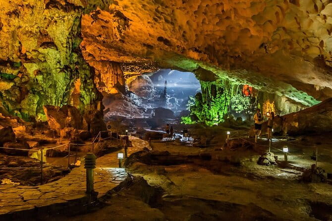 Private Full-Day Tour to Halong Bay from Hanoi - Private cruise pickup from Hanoi: the value starts immediately