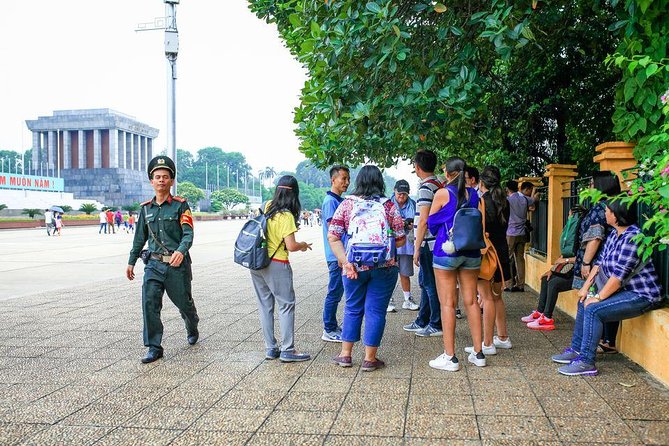 Private Hanoi City Half-Day Tour with Train Street Visiting - Stop 4: Duong Tau Train Street, the 30-minute reality check