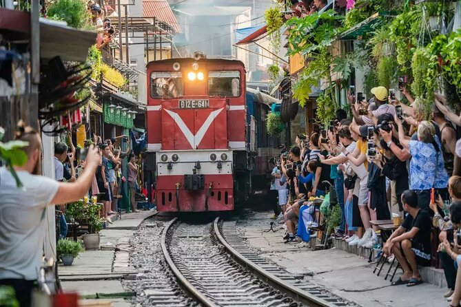 Private Hanoi Food Tour with Train Street and Local Delights - Should you book it?