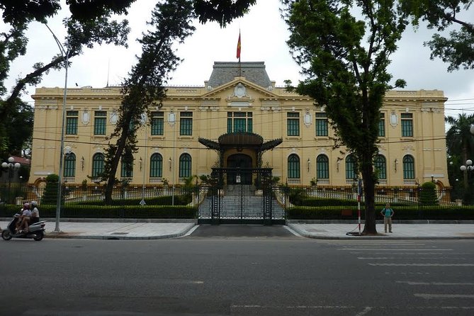 Private Hanoi Food Walking Tour of the French Quarter - Hanoi Opera House: French Neo-Classical With Gothic Touches