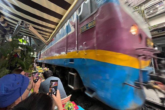 Private Hanoi Sightseeing Tour by Army Jeep - Ho Chi Minh Complex in one focused hour