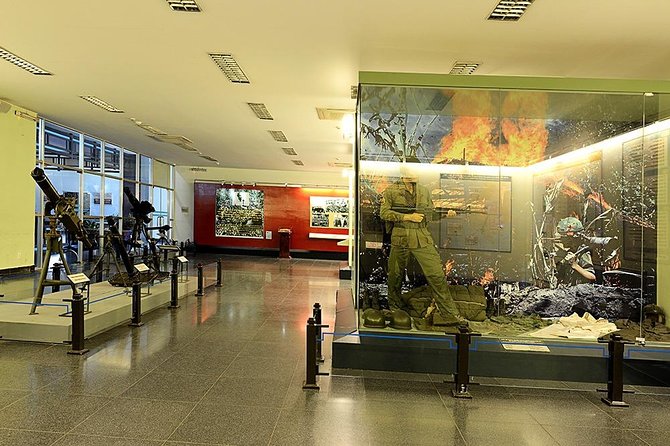 Private Ho Chi Minh City Discovery Full-Day Guided Tour - Chinatown Stop and Wartime Rooms 10 Meters Underground