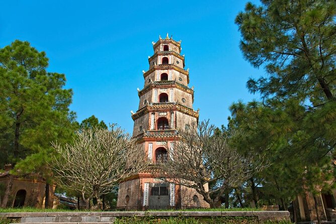 Private Hue Tombs & Pagoda Tour with Local Guide - Key things I’d plan around