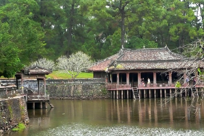 Private Hue Tombs & Pagoda Tour with Local Guide - Price, Entrance Fees, and Getting the Most Value