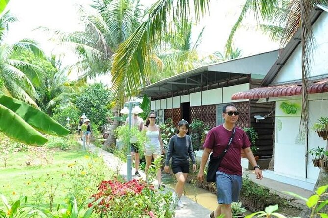 PRIVATE LUXURY Mekong Delta full day from HCM city - A private Mekong Delta day from Ho Chi Minh City, built around convenience