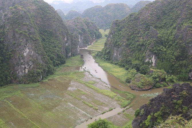 Private luxury - Mua Cave - Trang An - Bich Dong 1 Day From Hanoi - Rolling out of Hanoi in luxury, not in puzzle pieces