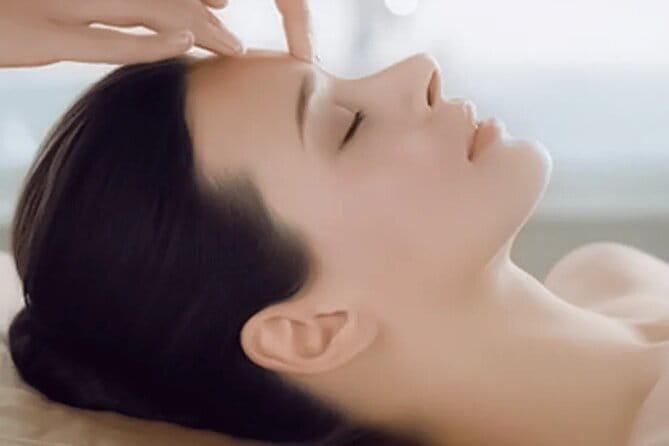 Private Rejuvenating Mask Therapy in Da Nang - The private session starts at Oani Spa, then returns you safely