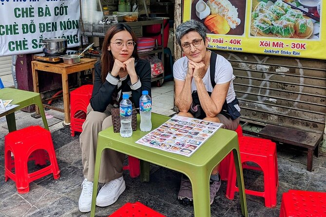 Private Street Food Tour with a Local Food Guide - The Route Magic: Why the Order Goes Pho, Bánh Mì, Grilled Pork, Then Dessert