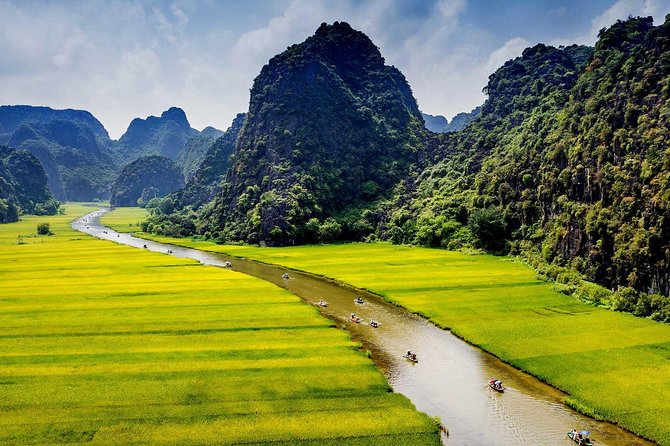 Private transfer between Hanoi - Ninh Binh one way trip - Pickup at Tam Coc Road: Great for Heading Straight to the Tam Coc Area