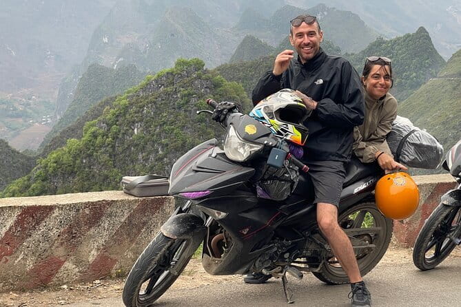 Private Transfers Ha Giang <=> Sapa One Way (Free Hotel Pickup) - What Happens During the Drive: Photo Stops and Real Flexibility