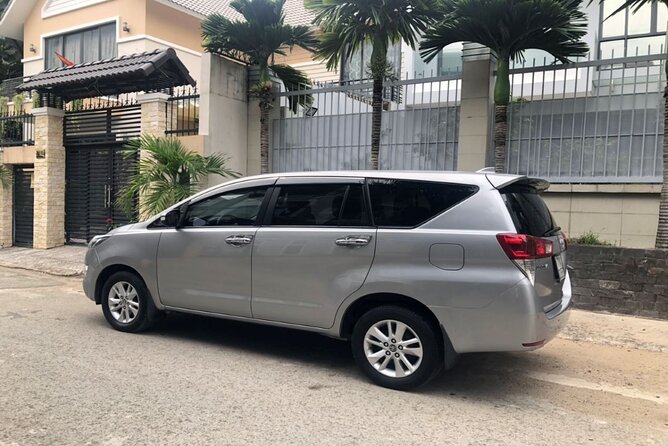 Private transfers Hanoi <=> Ha Giang One Way (Free hotel pickup) - On the road: express-way driving, photo breaks, and pace control