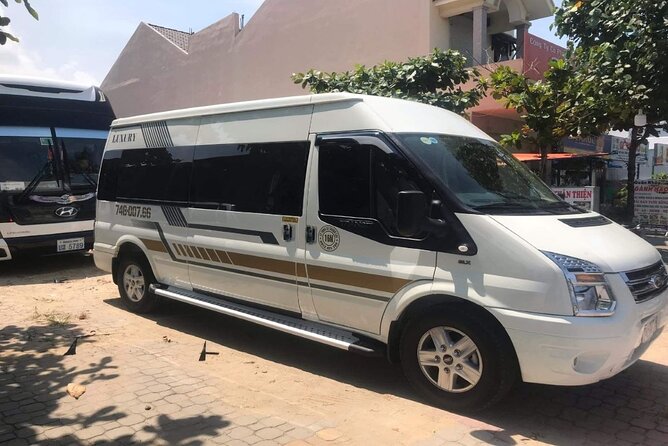 Private transfers Hanoi <=> Ha Giang One Way (Free hotel pickup) - Drop-off in Ha Giang, ending the ride without extra hassle