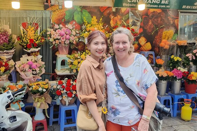 Private Walking Food Tour in Hanoi - Meeting at Highlands Coffee, then sliding into the Old Quarter