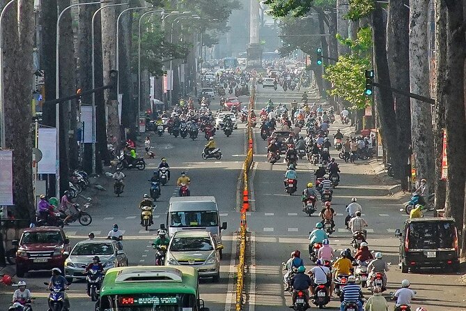 Private Walking Half Day Tour in Ho Chi Minh City - A District 1 Walking Route That Actually Makes Sense
