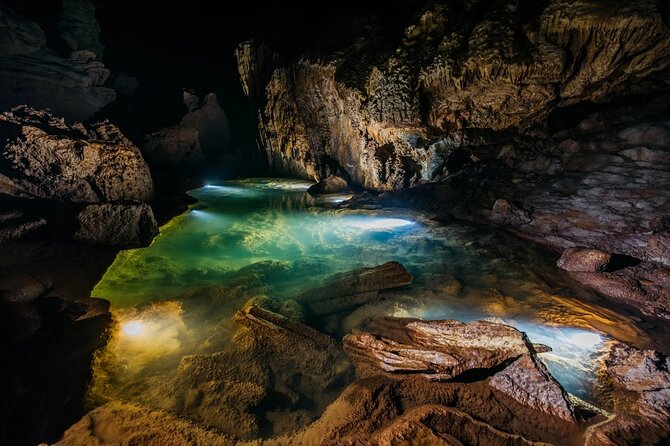 Pygmy Cave | The magnificent cave in Phong Nha | 2 days 1 night - Day two: breakfast inside Hang Pygmy, then a jungle trek out