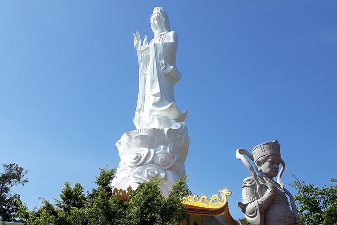 RED RIVER TOUR (Private Tour): LAND ISLAND TOUR AROUND THE SOUTH - Ho Quoc Pagoda: sea views, big temple shapes, and quiet time