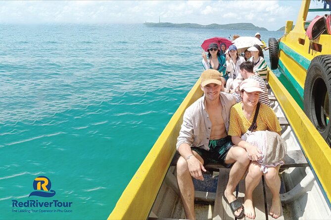 RED RIVER TOUR (Share group): DISCOVERY 3 ISLANDS BY BOAT - The Fast Picture: Timing, Pickups, and What the 8 Hours Really Feel Like