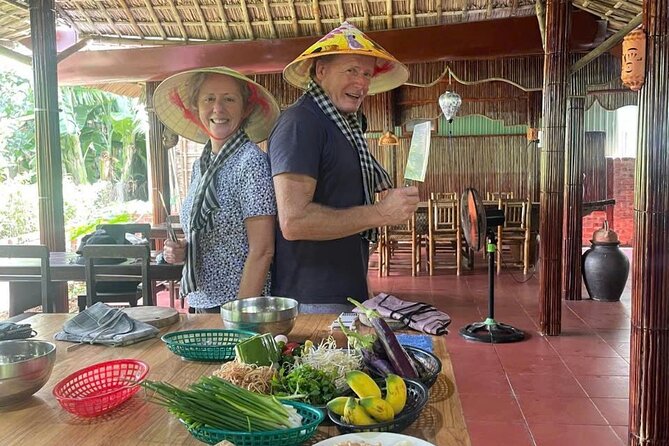 RICE PAPER Noodle Making Experience & Hoi An Cooking Class Class - Purple Crab Catching: The Most Memorable Hands-On Stop