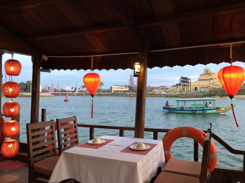 Romantic Sunset Dinner Cruise in Hoi An - Food Worth Showing Up For