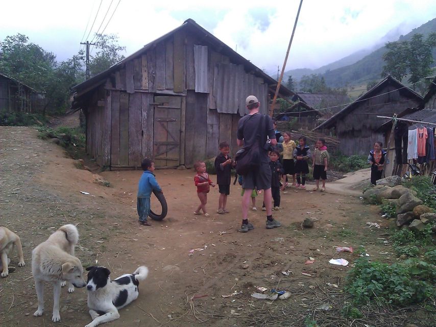 Sa Pa: 6-Hours Muong Hoa Valley Trek with Local Ethnic guide - The real trek: slippery rice paths, steep bits, and local helpers