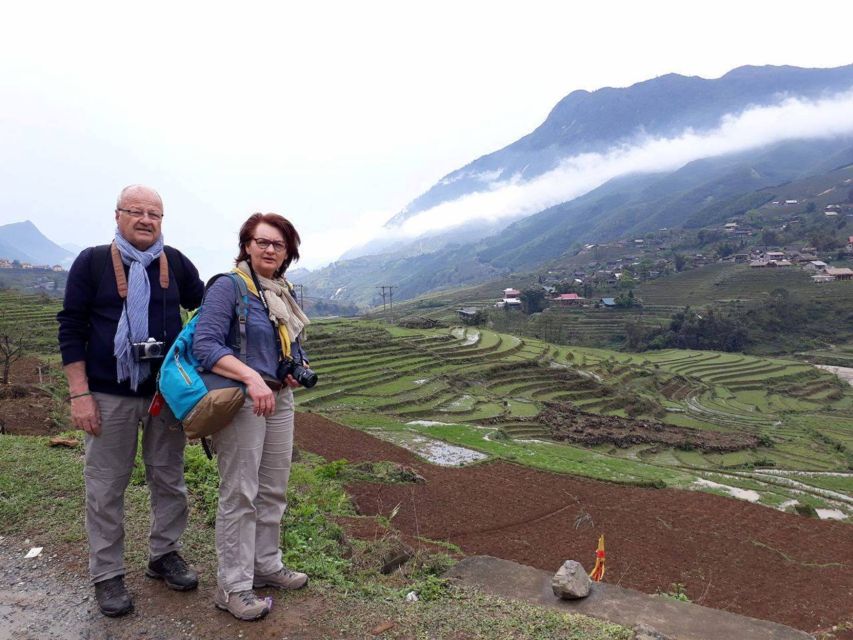 Sa Pa: 6-Hours Muong Hoa Valley Trek with Local Ethnic guide - Lao Chai rice terraces: the views plus the craft lessons