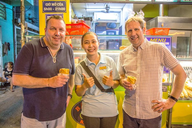 Saigon Authentic Walking Street Food Tour 12+ Tastings Included - Key things that make this Saigon food walk worth it