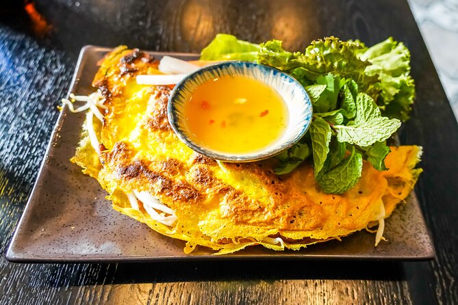 Saigon By Night and Vietnam Local Food on Motorbike - Why Riding Saigon by Scooter Feels Like the Right Way to Eat
