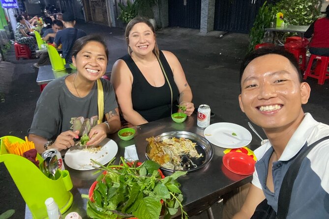 Saigon by Night: Private Street Food Walk You Can’t Miss - How the food gets you oriented, fast