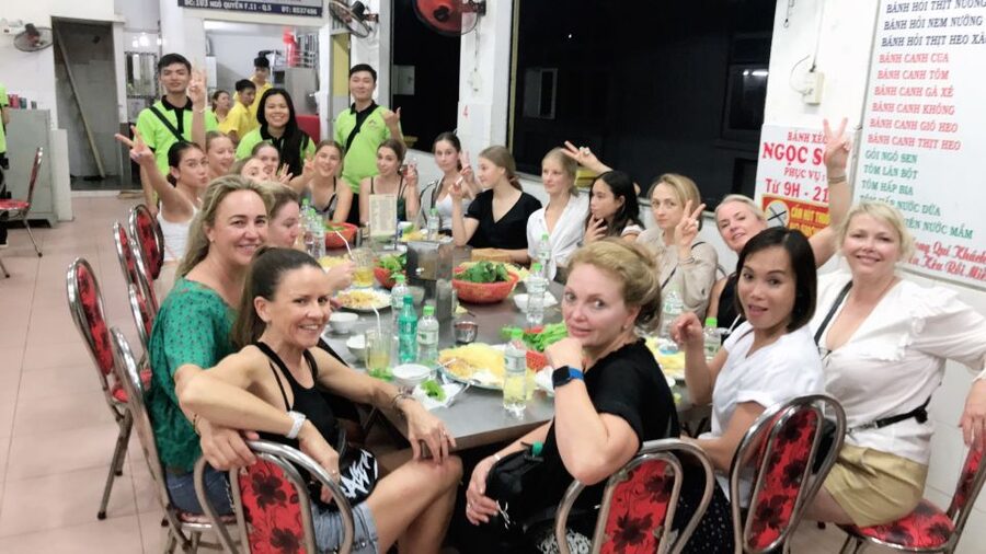 Saigon: Day-Night Sights & Local Food Tour l Female Option - Nguyen Trai Street: The Fun, Loud, Practical Shopping Stop