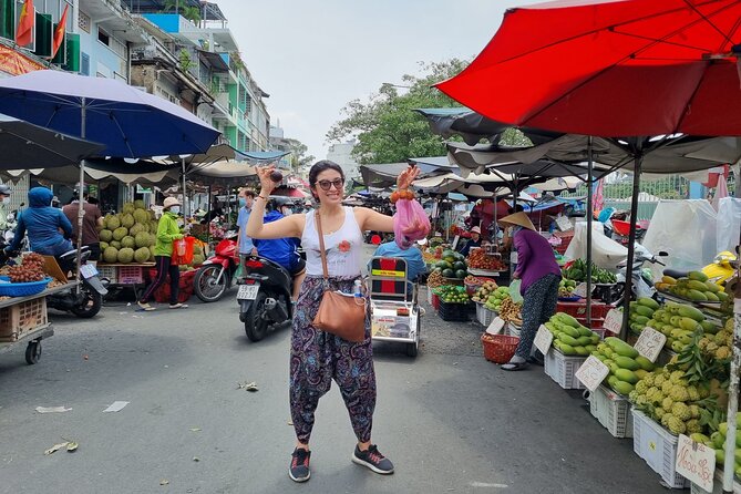 Saigon Private/Small Group Walking Food Tour with 13 Tastings - Guides are the difference: English skill, city stories, and names you might hear
