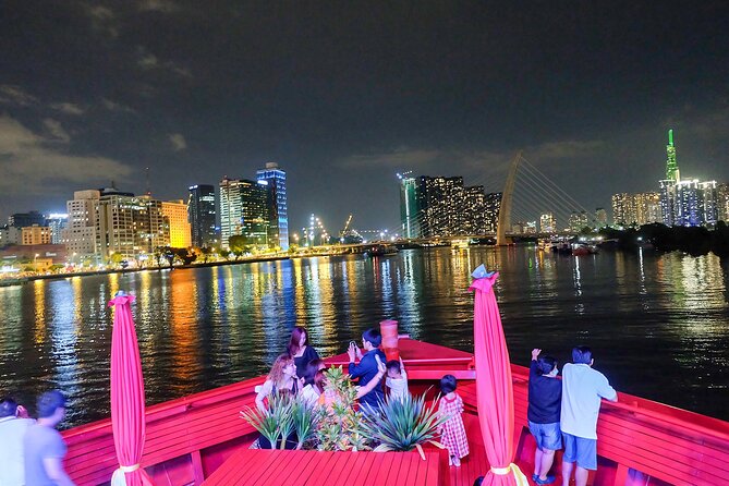 Saigon River Dinner Cruise: Buffet, Set Menu, Fine Dining (3hrs) - Buffet vs set menu: what to expect from the food