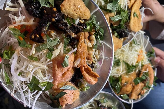 Saigon Street Food By Night - Foodie City Private Tour With Local Guide - Scooter or Car: The Real Comfort Decision You Should Make Early