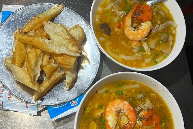 Saigon Street Food By Night - Foodie City Private Tour With Local Guide - What You Learn When There Is No Sightseeing Checklist