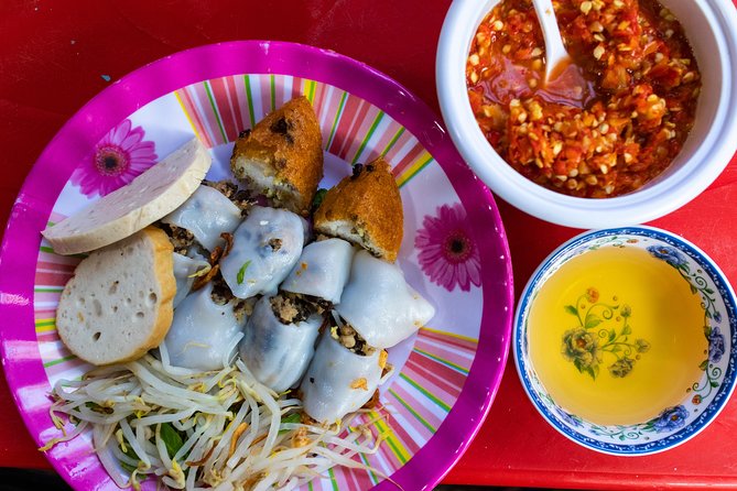 Saigon Vegan Food Tour by GirlPower Motorbike Riders | KissTour - Timing that actually works: 5:30 PM, or morning alternatives