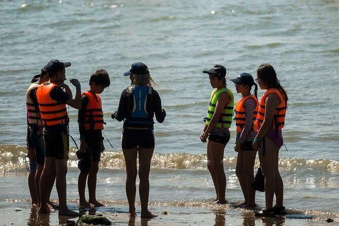 Sailing lessons - A beach-based sailing school that makes the sport feel attainable