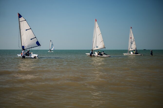 Sailing lessons - Boats, gear, and why “equipment provided” is a big deal