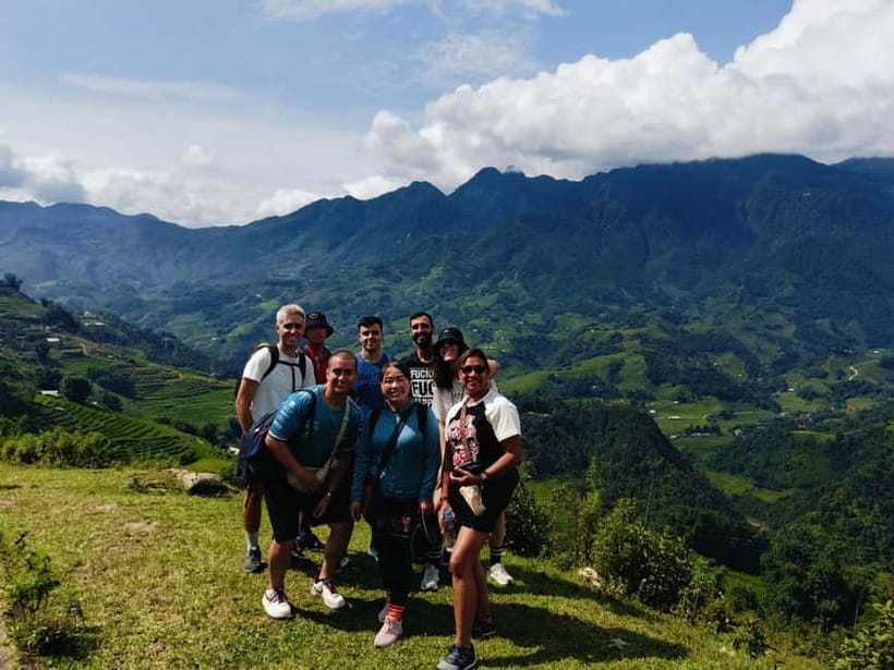 Sapa 1 Day Long Trek: Trek to Hau Thao and Sa Seng Villages - Hang Da Village: Black Hmong culture you can see, not just read about