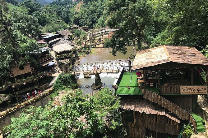 Sapa 2 Days 1 Night with Host Family (Free Motorbike) - Day 1: Old Quarter pickup, Sapa lunch, and the O Quy Ho Heaven Gate ride