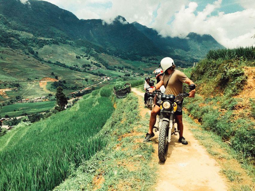 Sapa: Local Exploration on a Guided Motorbike Tour - Lunch Reality: What You Will Pay For, What You Might Get