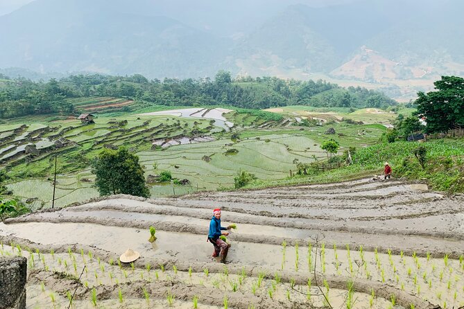 Sapa Motorbike Tour With Local Guide 1 Day - Waterfalls, Villages - Motorbike skills and safety: what to know before you pick up the keys
