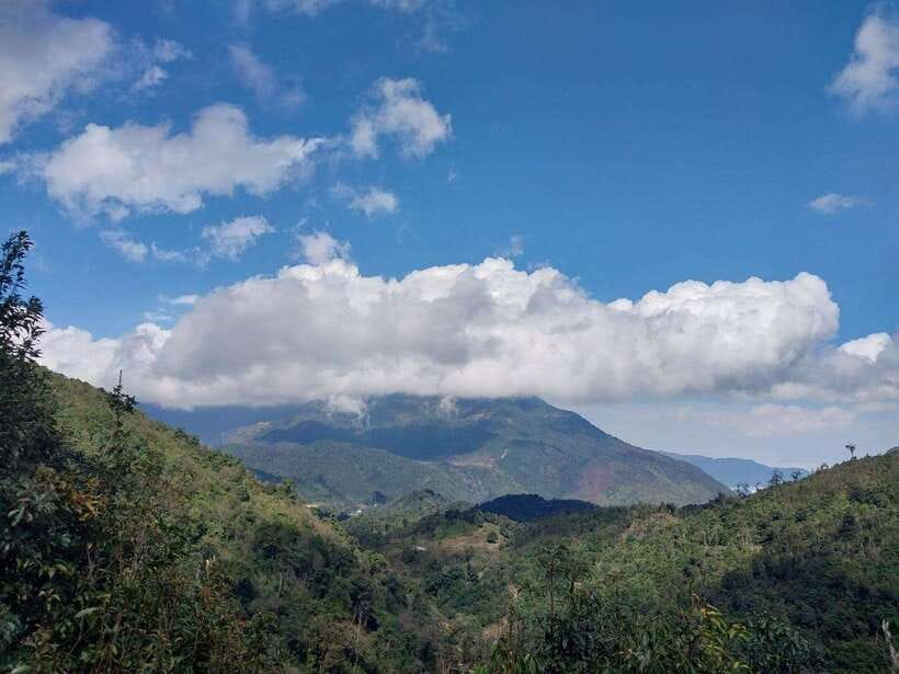 Sapa: Private Highlights Day Tour with Lunch - Bản Ý Linh Hồ and Lao Chai: quick looks that matter