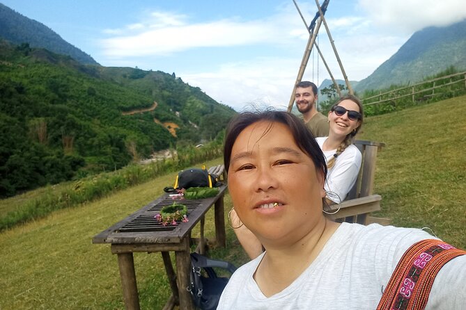 Sapa Trekking / Hiking through Sapa Valley with native Hmong - Ta Van Homestay: hot shower, private room, and family dinner