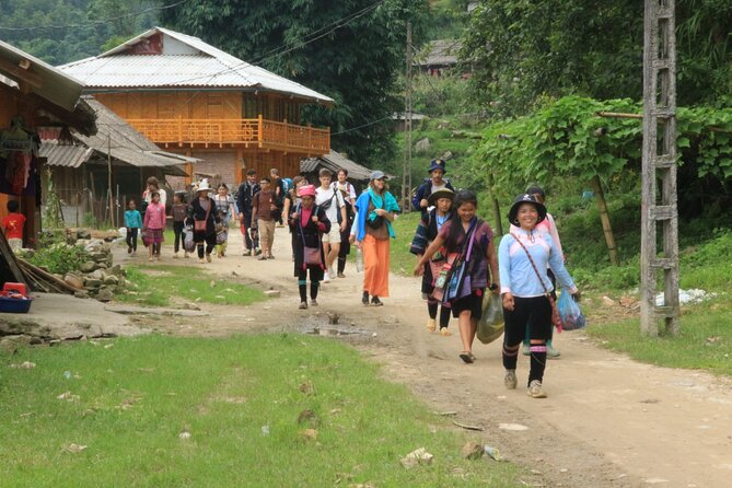 Sapa Trekking Tour Full Day - How this 6-hour Sapa trek becomes a real village day