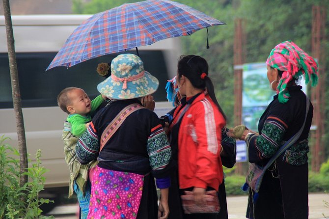 Sapa Villages trekking and homestay 2 Days/ 1 night package tour: best selling - Guides and the Small-Group Advantage: Getting the Story Without the Language Barrier Panic
