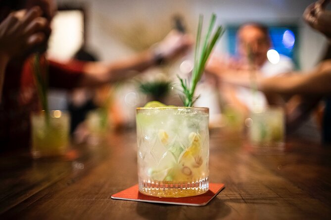 Secret Cocktail Experience in Saigon - Cocktails, mocktails, and snacks: what you should expect